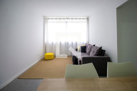 Sala de apartamento para alugar com 3 quartos, 75m² em Saco dos Limões, Florianópolis