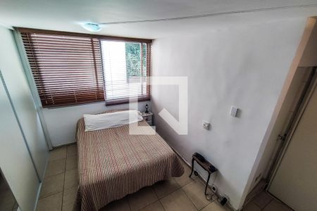 Quarto de apartamento à venda com 1 quarto, 45m² em Vila Tramontano, São Paulo