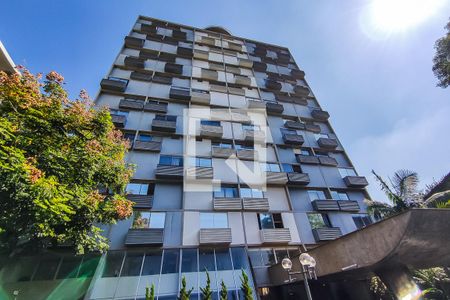 Apartamento à venda com 45m², 1 quarto e 1 vaga Apartamento à venda com 45m², 1 quarto e 1 vagaFachada