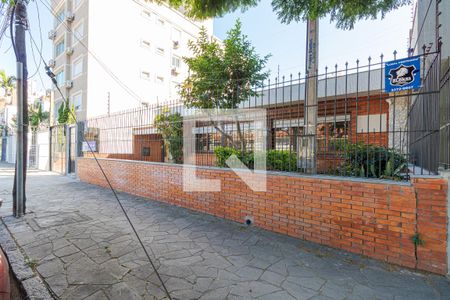 Casa à venda com 180m², 5 quartos e 2 vagasFachada