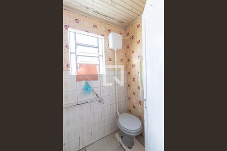 Banheiro de casa à venda com 1 quarto, 90m² em Ipanema, Porto Alegre