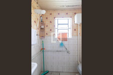 Banheiro de casa à venda com 1 quarto, 90m² em Ipanema, Porto Alegre