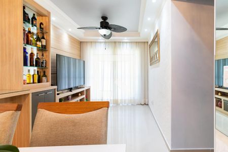 Sala de apartamento para alugar com 3 quartos, 74m² em Vila Castelo, São Paulo