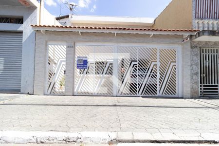 Casa à venda com 255m², 3 quartos e 3 vagasFachada