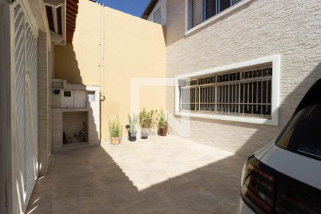 Casa à venda com 255m², 3 quartos e 3 vagasGaragem