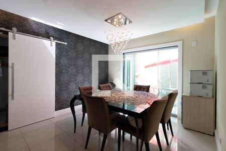 Casa à venda com 255m², 3 quartos e 3 vagasSala de jantar