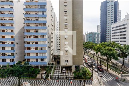 Apartamento para alugar com 224m², 4 quartos e 2 vagas Apartamento para alugar com 224m², 4 quartos e 2 vagasVista