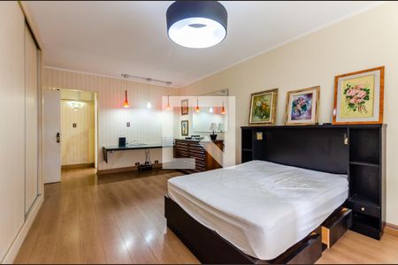 Apartamento para alugar com 224m², 4 quartos e 2 vagas Apartamento para alugar com 224m², 4 quartos e 2 vagasSuíte