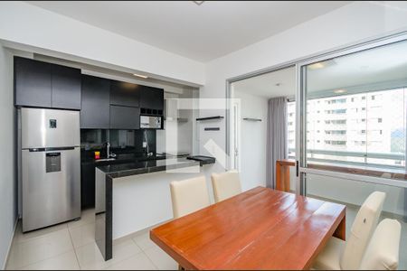Apartamento para alugar com 72m², 2 quartos e 2 vagasCozinha