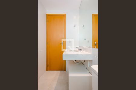 Apartamento para alugar com 72m², 2 quartos e 2 vagasBanheiro Social