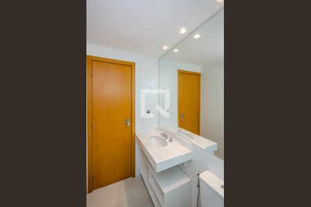 Apartamento para alugar com 72m², 2 quartos e 2 vagasBanheiro Social