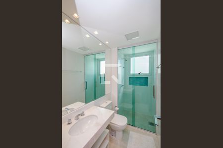 Apartamento para alugar com 72m², 2 quartos e 2 vagasBanheiro Social