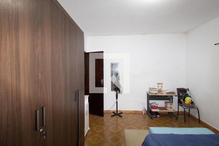 Casa à venda com 200m², 2 quartos e 2 vagasCasa 1 - Quarto 1