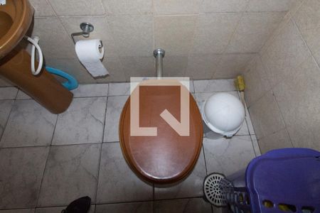 Casa à venda com 200m², 2 quartos e 2 vagasCasa 2 - Lavabo