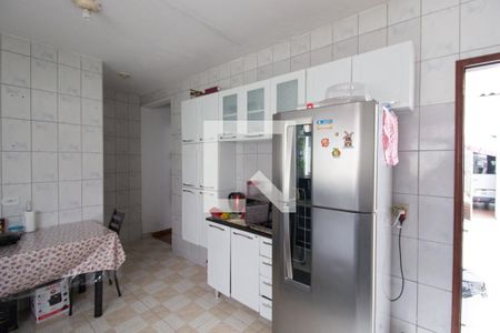 Casa à venda com 200m², 2 quartos e 2 vagasCasa 1 - Cozinha