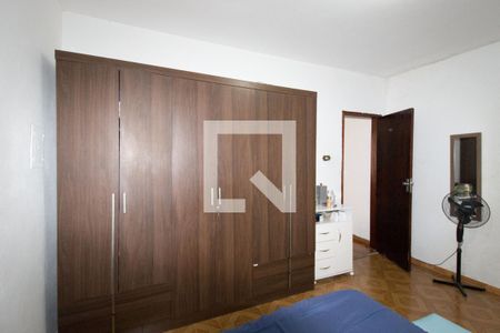 Casa 1 - Quarto 1 de casa à venda com 2 quartos, 200m² em Vila Talarico, São Paulo