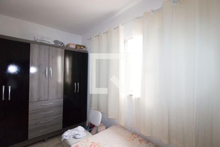 Casa à venda com 200m², 2 quartos e 2 vagasCasa 2 - Quarto 1