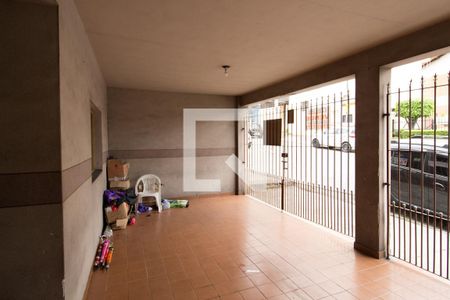 Casa à venda com 200m², 2 quartos e 2 vagasGaragem