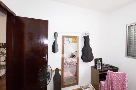 Casa à venda com 200m², 2 quartos e 2 vagasCasa 1 - Quarto 2