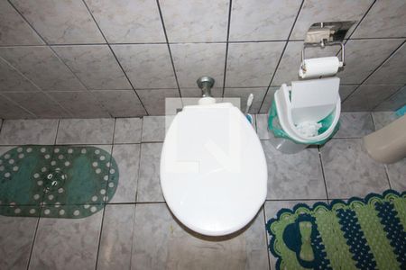 Casa à venda com 200m², 2 quartos e 2 vagasCasa 1 - Banheiro