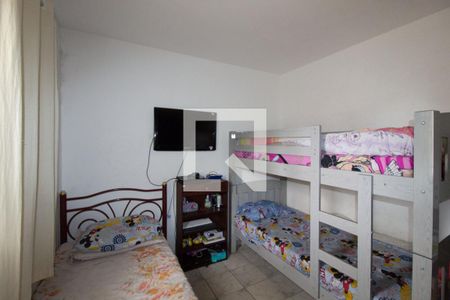 Casa à venda com 200m², 2 quartos e 2 vagasCasa 2 - Quarto 1