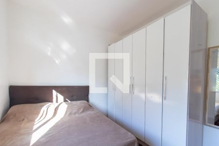 Quarto 1 de apartamento à venda com 2 quartos, 56m² em Cristal, Porto Alegre