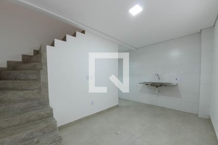 Sala/Cozinha de casa de condomínio para alugar com 1 quarto, 37m² em Vila Antonieta, São Paulo