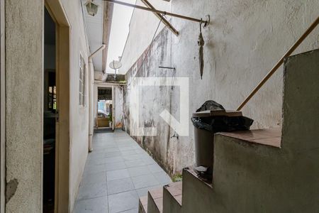 Casa à venda com 90m², 1 quarto e 1 vagaQuintal