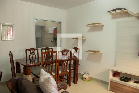 Sala de casa de condomínio à venda com 3 quartos, 111m² em Vila Mazzei, São Paulo
