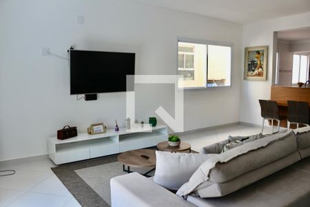 Sala de casa para alugar com 4 quartos, 180m² em Jardim Las Palmas, Guarujá