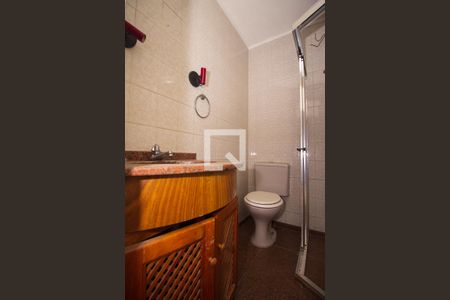 Casa à venda com 289m², 3 quartos e 8 vagasBanheiro 2