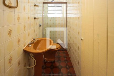 Banheiro de casa de condomínio para alugar com 1 quarto, 35m² em Vila Santa Clara, São Paulo