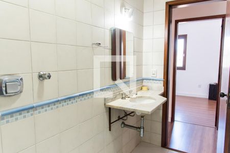 Apartamento à venda com 147m², 2 quartos e 2 vagas Apartamento à venda com 147m², 2 quartos e 2 vagasBanheiro Social