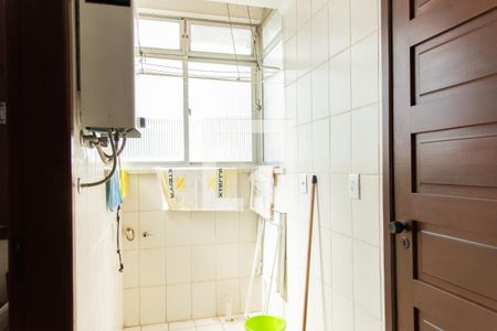 Apartamento à venda com 147m², 2 quartos e 2 vagas Apartamento à venda com 147m², 2 quartos e 2 vagasÁrea de Serviço