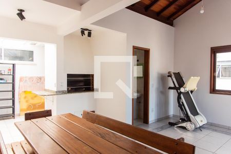 Apartamento à venda com 147m², 2 quartos e 2 vagas Apartamento à venda com 147m², 2 quartos e 2 vagasCobertura