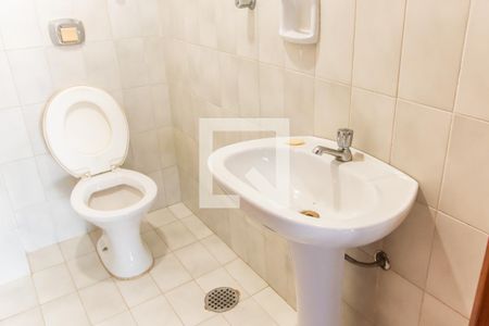 Apartamento à venda com 147m², 2 quartos e 2 vagas Apartamento à venda com 147m², 2 quartos e 2 vagasLavabo - Cobertura