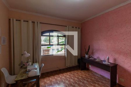 Casa à venda com 241m², 4 quartos e 2 vagasSuíte 1