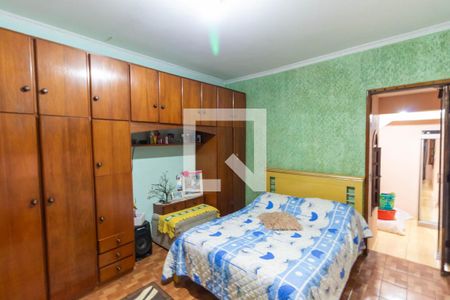 Casa à venda com 241m², 4 quartos e 2 vagasQuarto 3