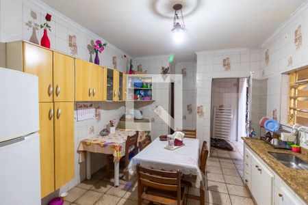 Casa à venda com 241m², 4 quartos e 2 vagasCozinha