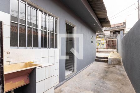Casa para alugar com 40m², 1 quarto e sem vagaÁrea de serviço 