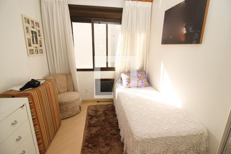 Apartamento à venda com 162m², 2 quartos e 2 vagasQuarto 1