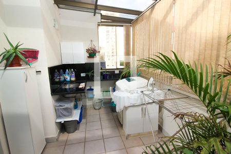 Apartamento à venda com 162m², 2 quartos e 2 vagasÁrea de Serviço