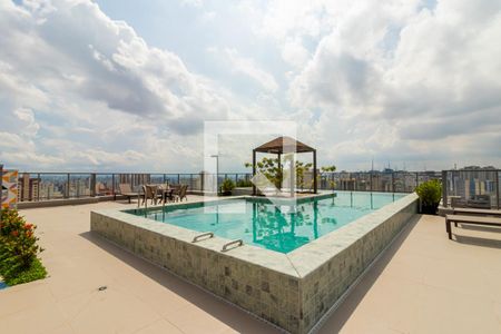 Studio à venda com 50m², 1 quarto e 1 vagaPiscina