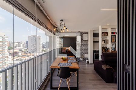 Varanda  de kitnet/studio à venda com 1 quarto, 50m² em Vila Mariana, São Paulo