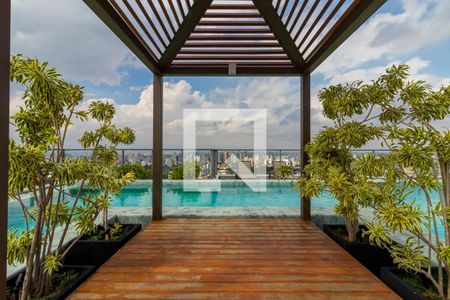 Studio à venda com 50m², 1 quarto e 1 vagaPiscina