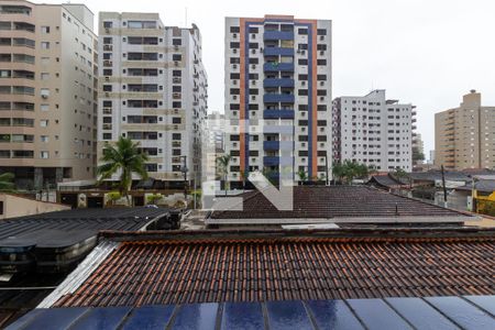 Vista do quarto 1 de apartamento para alugar com 2 quartos, 56m² em Vila Tupi, Praia Grande