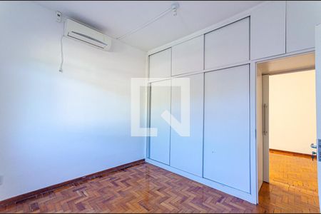 Quarto de apartamento à venda com 2 quartos, 60m² em São Francisco, Niterói