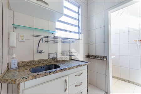 Apartamento à venda com 60m², 2 quartos e sem vaga Apartamento à venda com 60m², 2 quartos e sem vagaCozinha