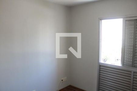 Quarto solteiro 2 de apartamento para alugar com 3 quartos, 116m² em Vila Ipojuca, São Paulo