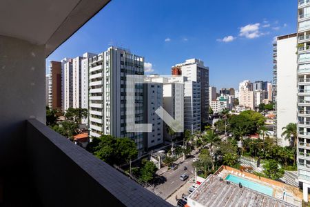 Varanda de apartamento à venda com 4 quartos, 226m² em Itaim Bibi, São Paulo